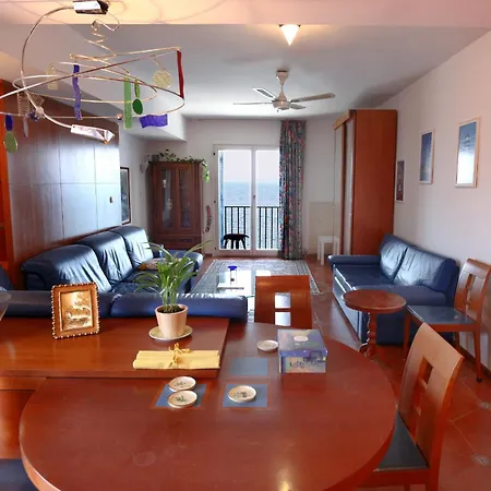 Punta Beachfront Exclusive * Piran
