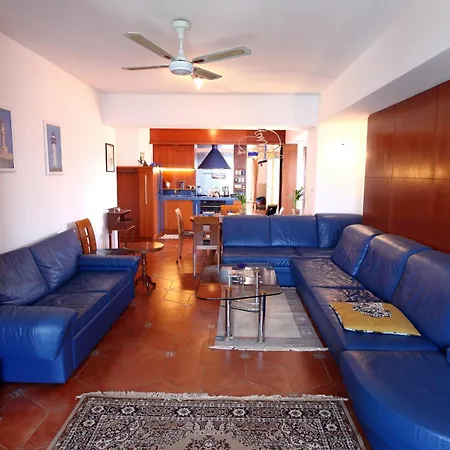 Punta Beachfront Exclusive Piran