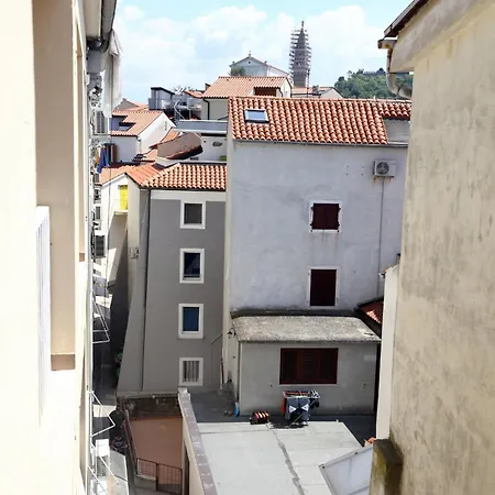 Punta Beachfront Exclusive Piran