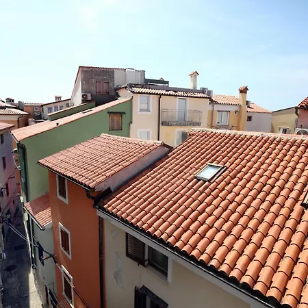Punta Beachfront Exclusive Piran
